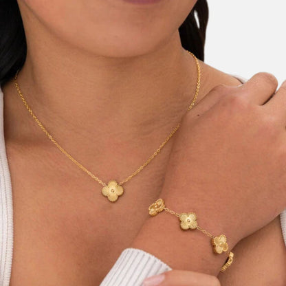 Women's Jewellery Set Clover - Matching Bracelet, Necklace, Earrings