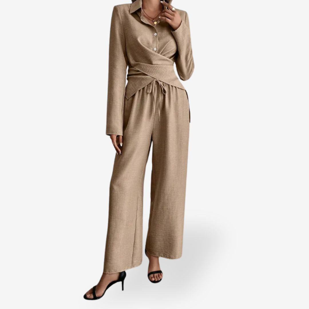 Women's 2-Piece Elegant Set - Blouse and Pants