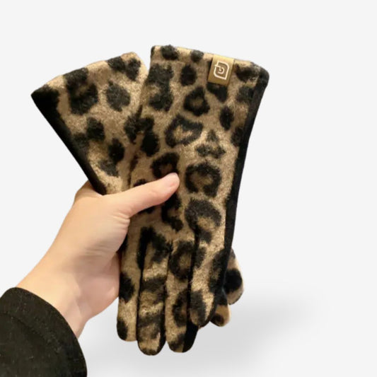 Women’s Panther Print Gloves Ultra Soft