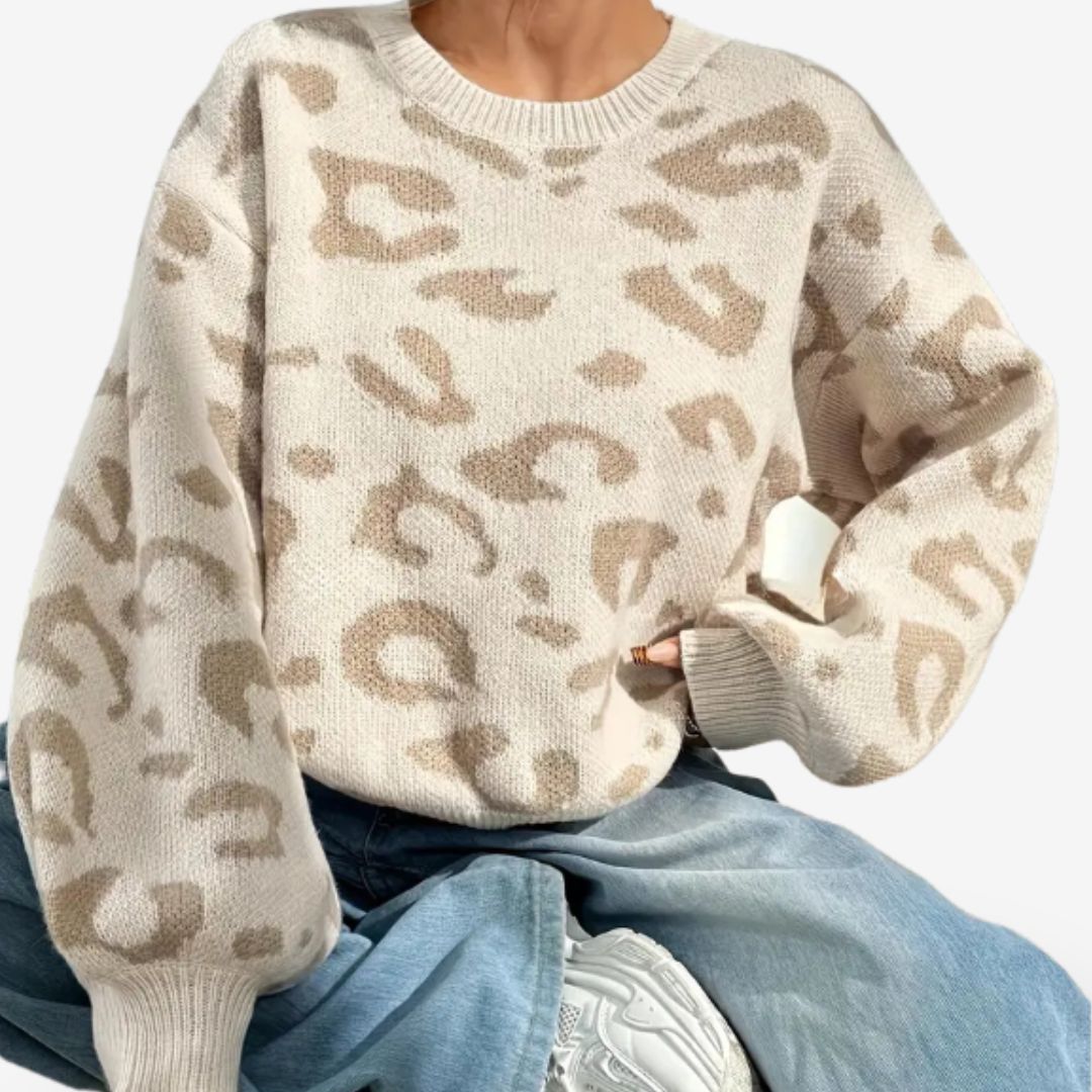 Women’s Warm Knitted Sweater with Subtle Panther Print