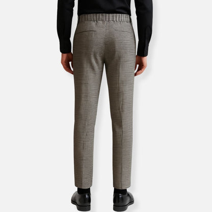 Men’s Straight-Leg Chino Trousers - Tailored Chino's