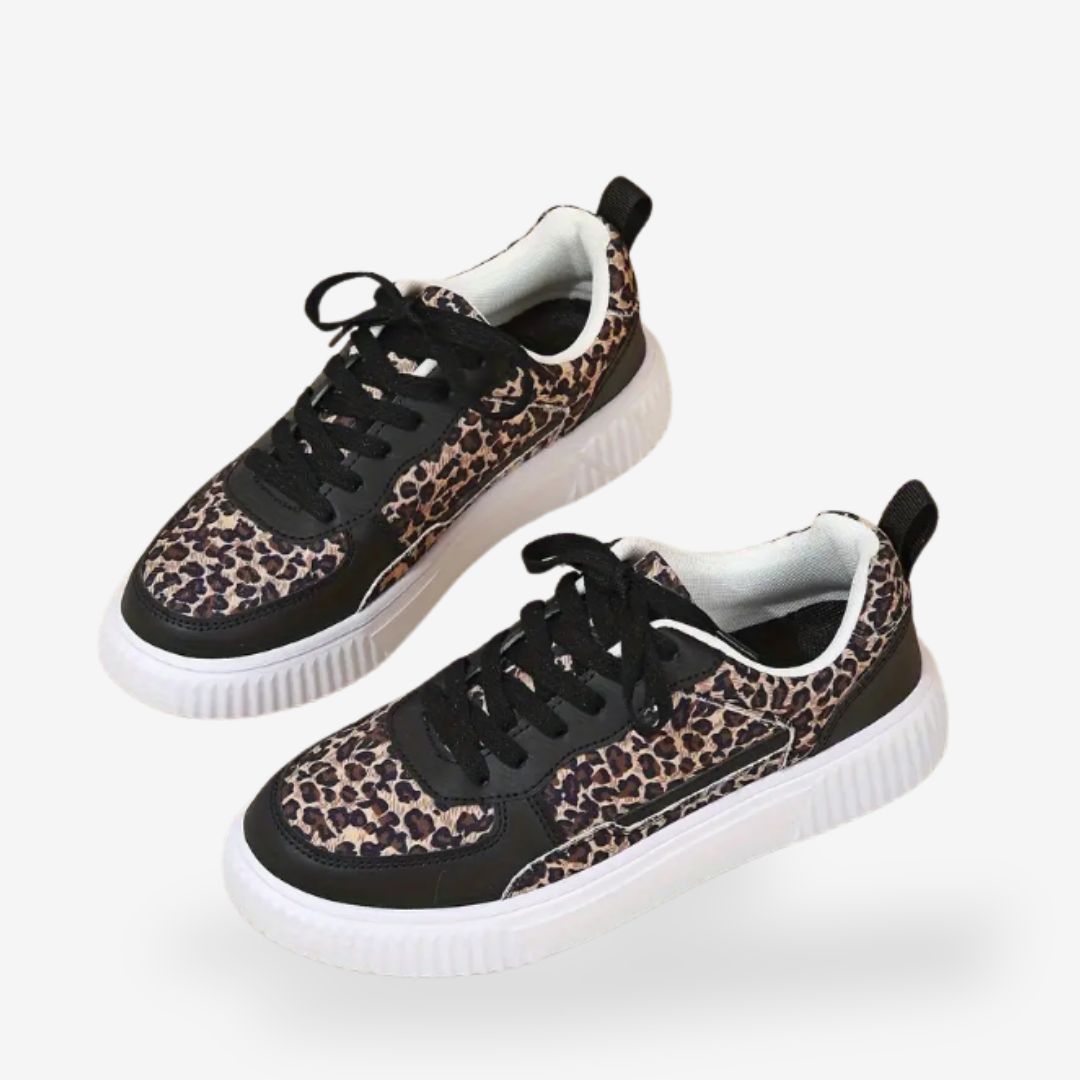 Women’s Low-Top Leopard Print Sneakers