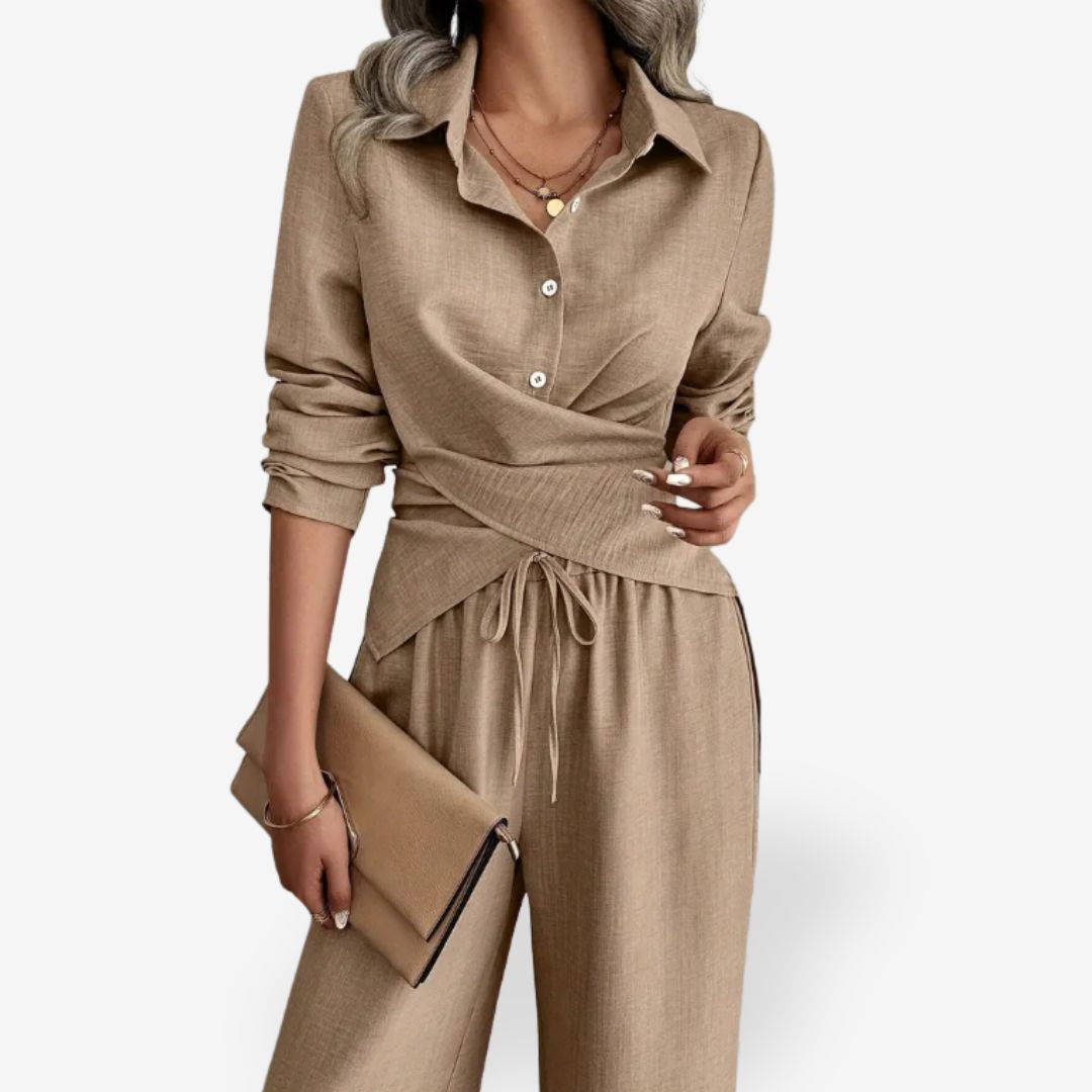 Women's 2-Piece Elegant Set - Blouse and Pants