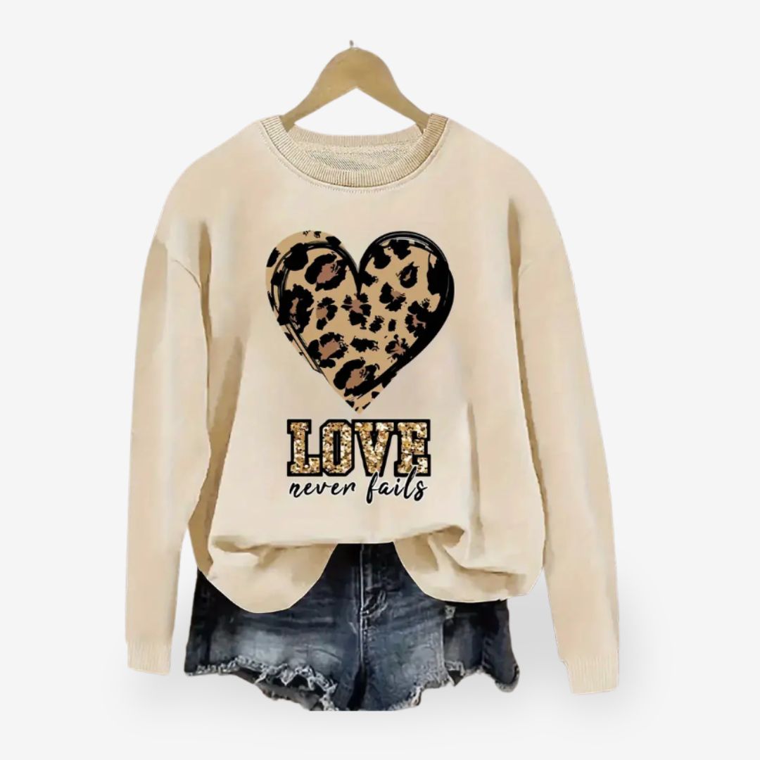 Women’s Sweatshirt with Panther Print Heart Design